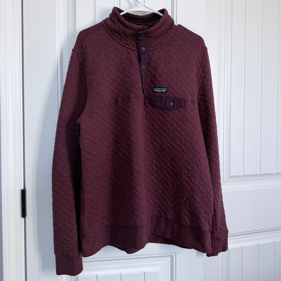 Patagonia Women's Turtleneck Sweater in Deep Burgundy - Picture 1 of 8